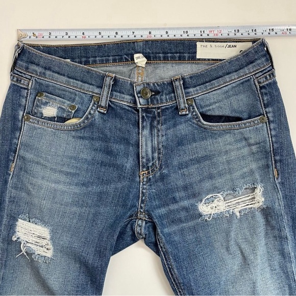 Rag & Bone The Dre Capri Distressed Jeans - Picture 11 of 13